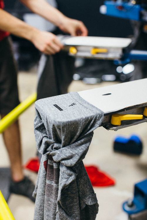 gray shirt being tag printed